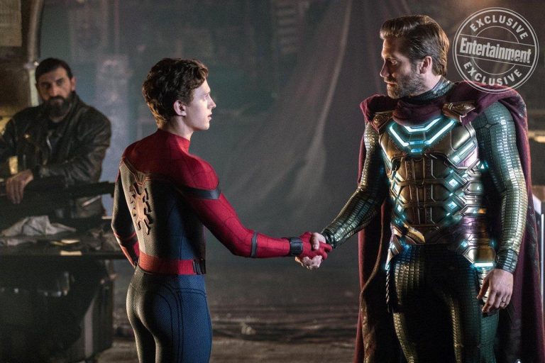 Jake Gyllenhaal Requested More Air Time for Mysterio Costume Because He Loved it So Much