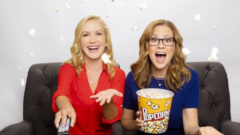 The Office Co-Stars Angela Kinsey and Jenna Fischer Launch New Podcast called ‘Office Ladies’ The Office Co-Stars Angela Kinsey and Jenna Fischer Launch New Podcast called ‘Office Ladies’