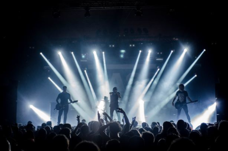 Is there a rising trend for music band-branded mobile games?