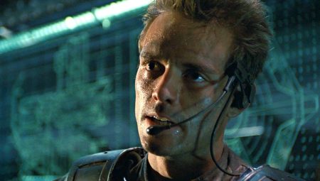 Michael Biehn Has Been Cast as a Bounty Hunter in The Mandalorian Season Two
