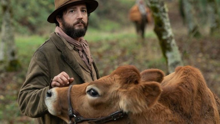 ‘First Cow’ Review – A Beautiful Look at an Unlikely Friendship