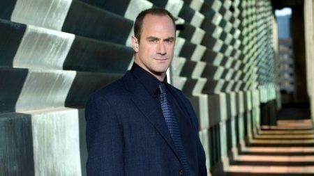 Elliot Stabler Law & Order: SVU Spin-Off Will Premiere This Fall