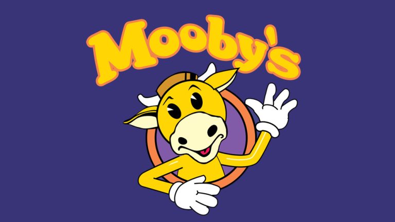Kevin Smith Presenting Mooby Meals to Help Those in Need