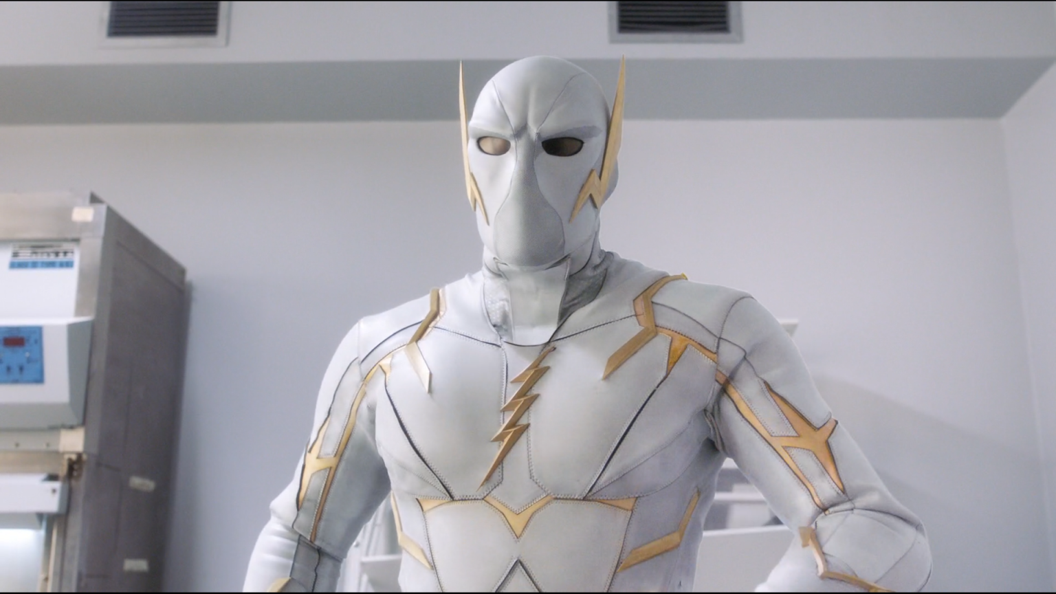 The Flash Showrunner Teases Battle Between Titular Character and Godspeed