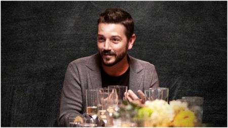 Actor and Director Diego Luna Discusses His Amazon Prime Show ‘Pan y Circo’