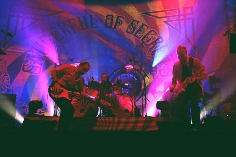 Pink Floyd Drummer Nick Mason Tackles Early Era Tunes In New Concert Film From Sony