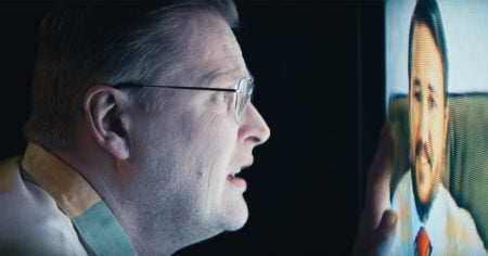 ‘Rent-A-Pal’ Review – Brian Landis Folkins Delivers a Phenomenal Performance