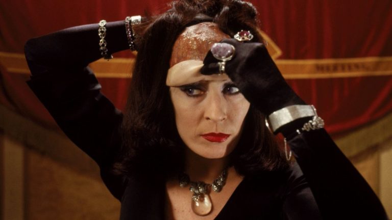 ‘The Witches’ (1990) Blu-Ray Review – Creepy Family Tale Is Perfect For Halloween Season