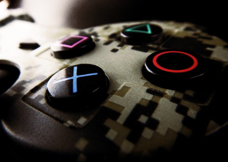 The Best Games to Play When Bored