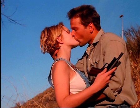 ‘Guncrazy’ Blu-Ray Review – Drew Barrymore And James Le Gros Have An Unhealthy Romance In Crime Drama