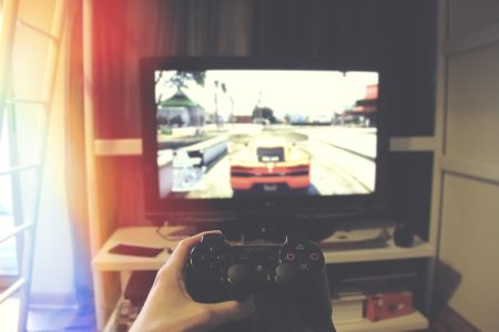 How Can Video Technology Help YouTube Gaming Creators?