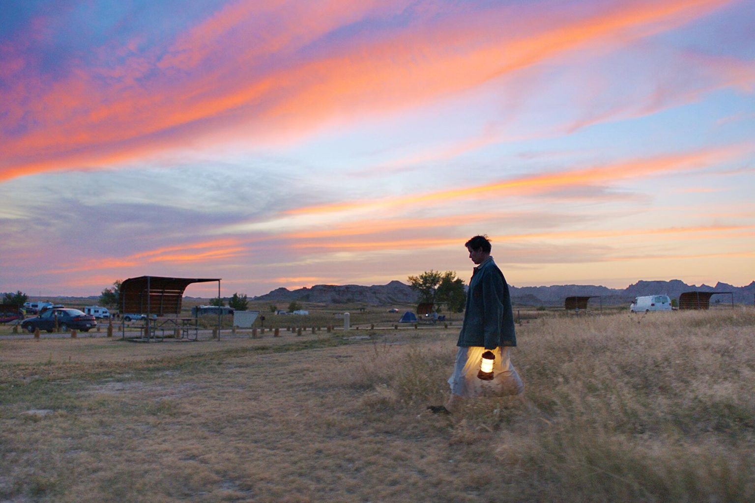 ‘Nomadland’ Blu-Ray Review – Gentle Tale Of Compassion And Humanity Is Among The Year’s Best