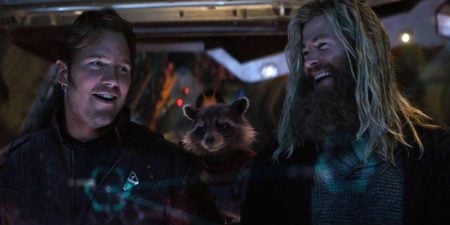 Thor’s Chris Hemsworth Praises Chris Pratt’s Spontaneity and Humor