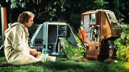 ‘Silent Running’ Blu-Ray Review – Bruce Dern Is Quietly Compelling In Contained Sci-Fi Drama