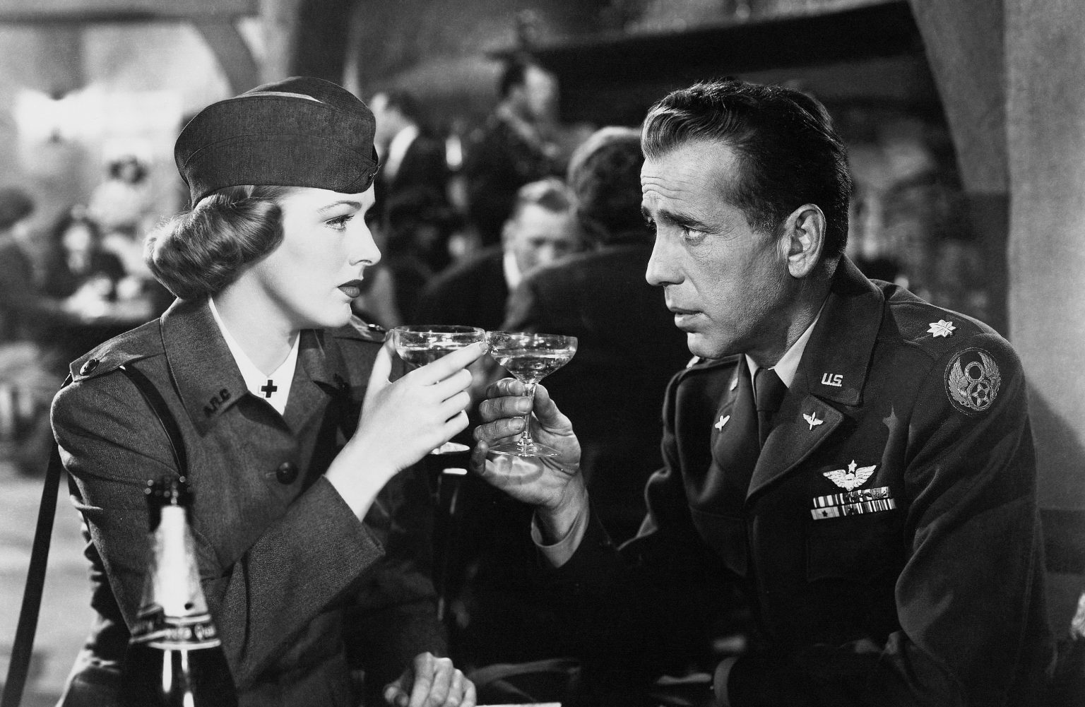 ‘Chain Lightning’ Blu-Ray Review – Humphrey Bogart Takes To The Skies In Aviation Drama