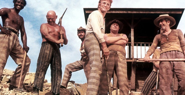 ‘There Was A Crooked Man’ Blu-Ray Review – Kirk Douglas And Henry Fonda Spar In Western Crime Tale