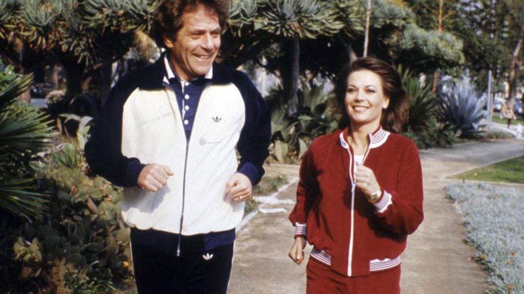 ‘The Last Married Couple In America’ Blu-Ray Review – Natalie Wood And George Segal Tackle Edgy Social Satire