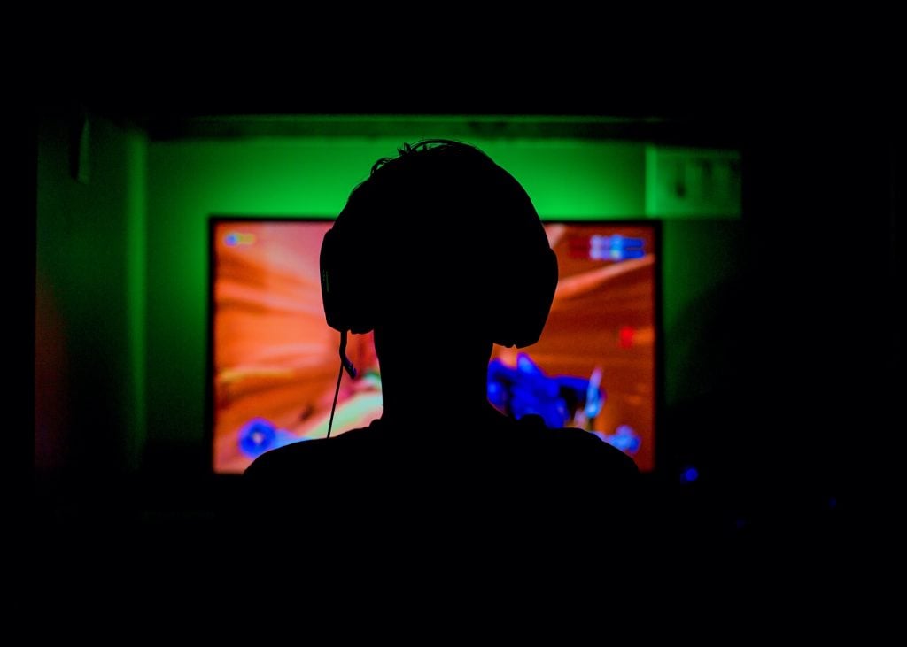 Cybersecurity Risks to Look For When Playing Online Video Games