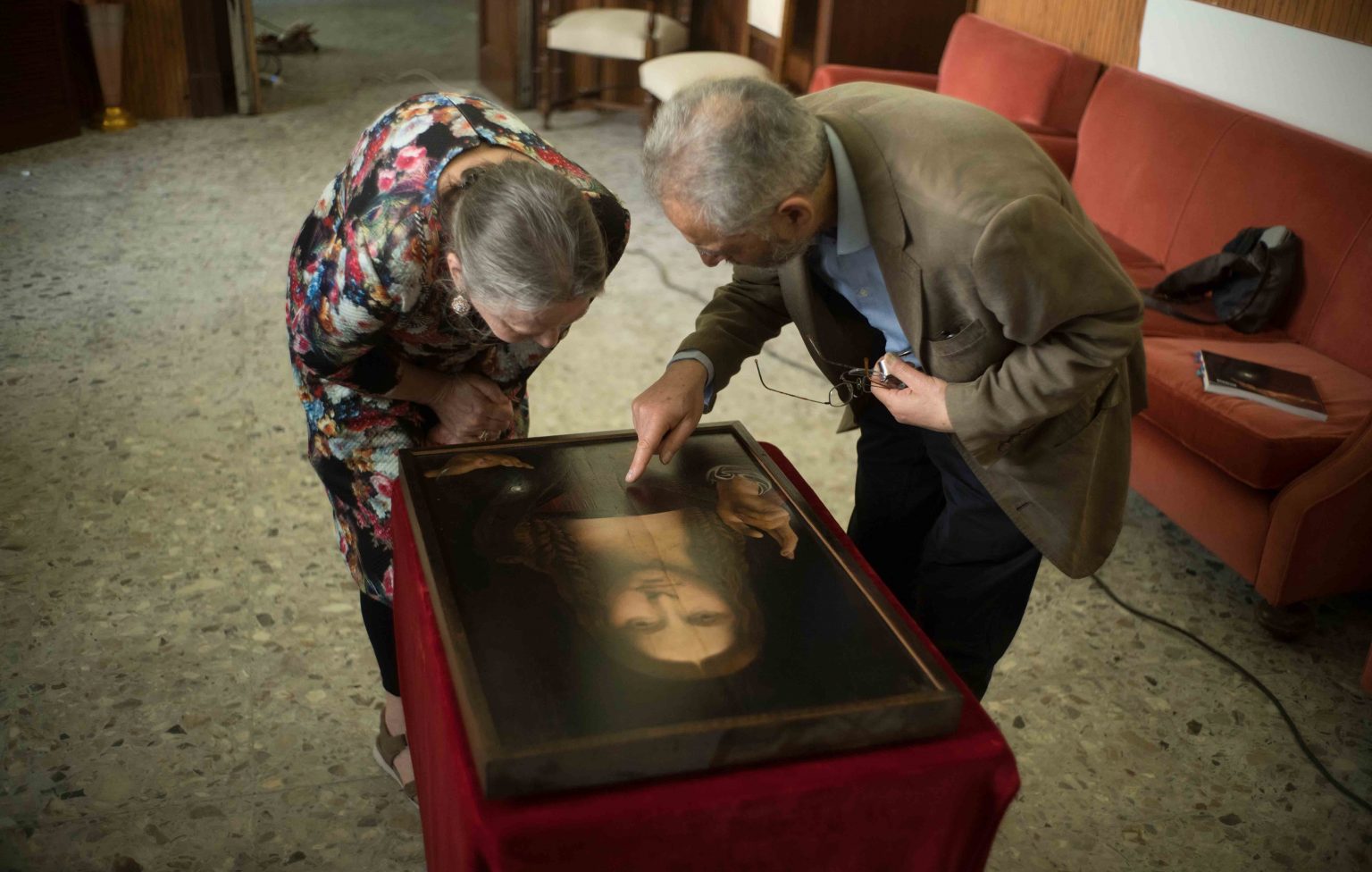 ‘THE LOST LEONARDO’ Review – A Thrilling Documentary About the Intersection of Art and Greed