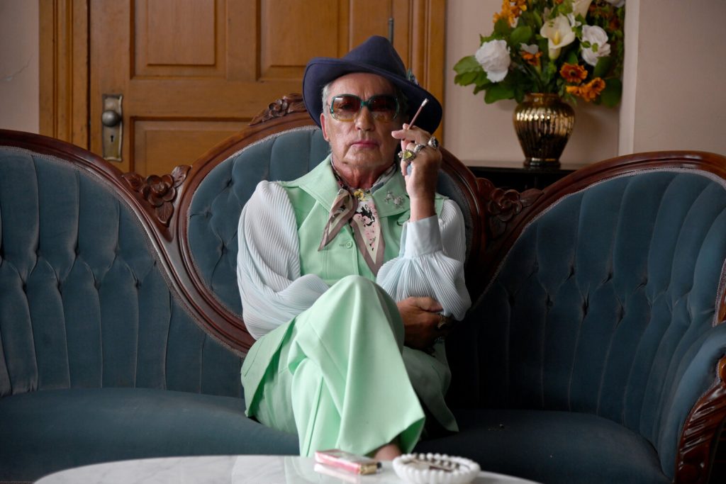 ‘Swan Song’ Review – ‘Udo Kier is a heartbreaking tour-de-force, Jennifer Coolidge gives a career high’