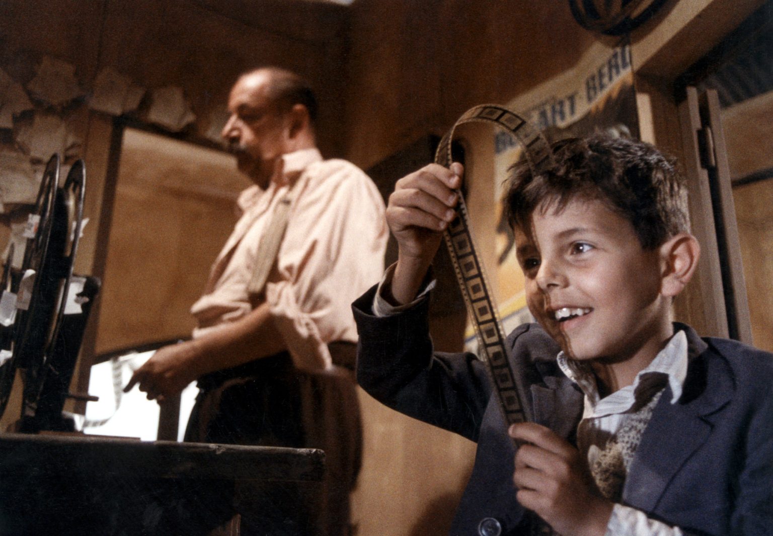 ‘Cinema Paradiso’ 4K UHD Blu-Ray Review – A Genuinely Moving Italian Love Letter To The Power Of Film ‘Cinema Paradiso’ 4K UHD Blu-Ray Review – A Genuinely Moving Italian Love Letter To The Power Of Film