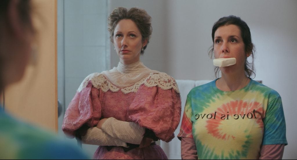 ‘Lady Of The Manor’ Blu-Ray Review – A Talented Ensemble Fails To Salvage This Disappointing Comedy