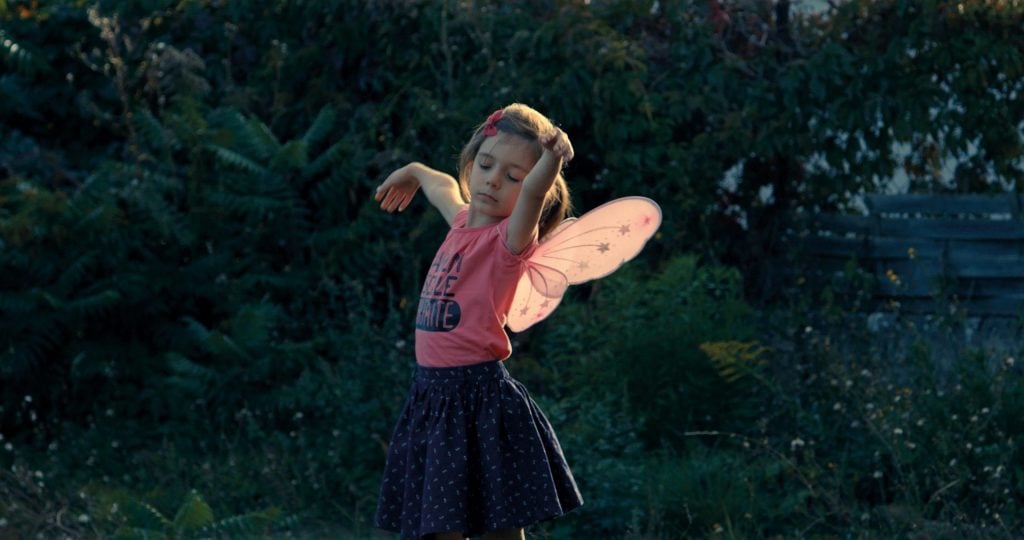 ‘Little Girl’ (2021) Review – ‘A stunningly heartbreaking yet optimistic documentary’