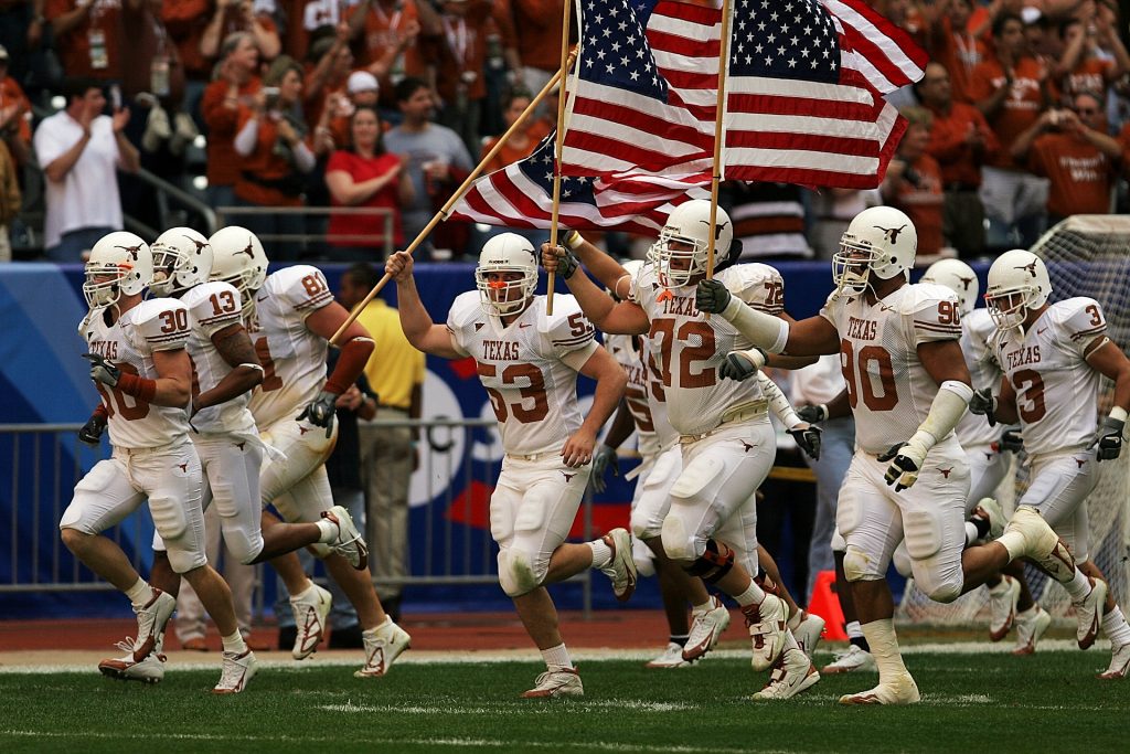 Here Is Why College Football Is Making A Comeback