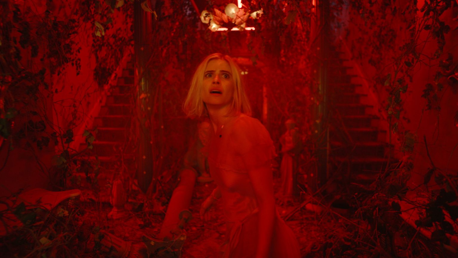 ‘The Blazing World’ (2021) Review – ‘A beautiful, well-acted movie, despite some issues’