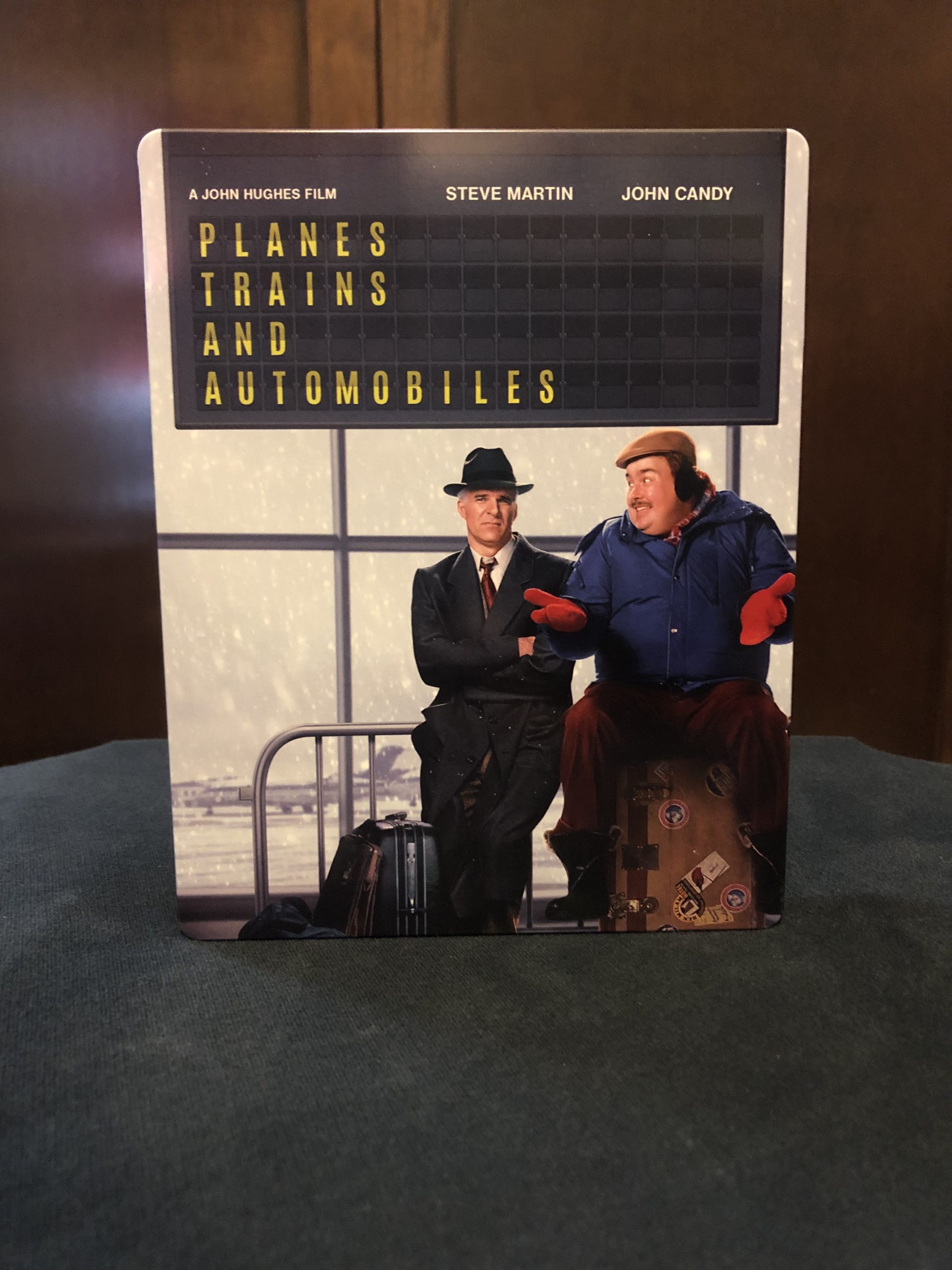 'Planes, Trains & Automobiles' BluRay SteelBook Review Steve Martin