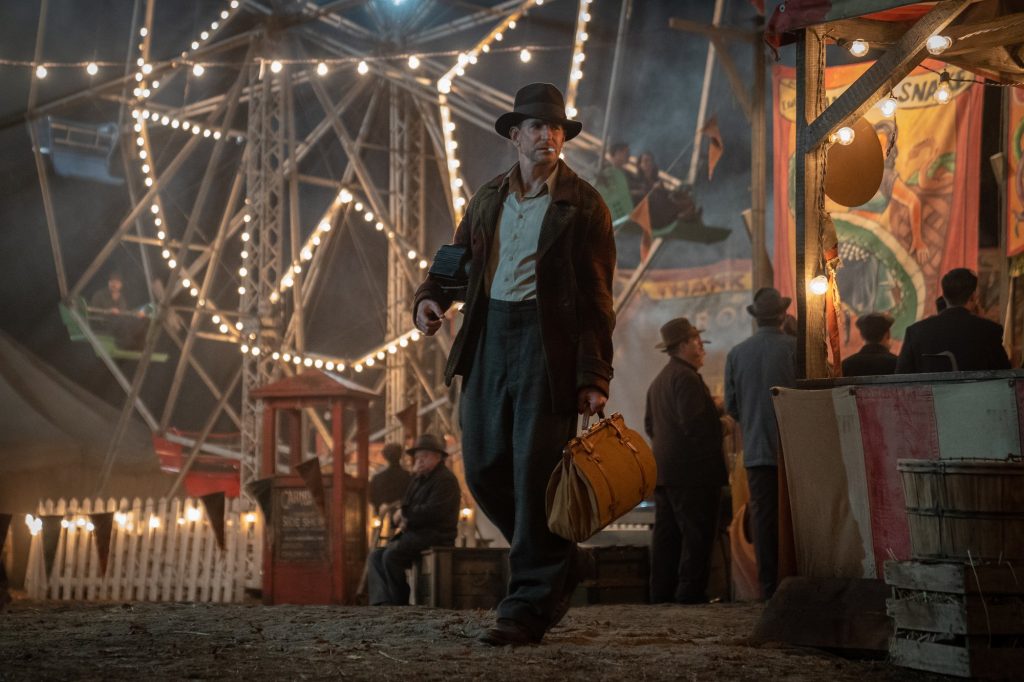 ‘Nightmare Alley’ (2021) Blu-Ray Review – A Horrific Journey Into Darkness With Guillermo del Toro