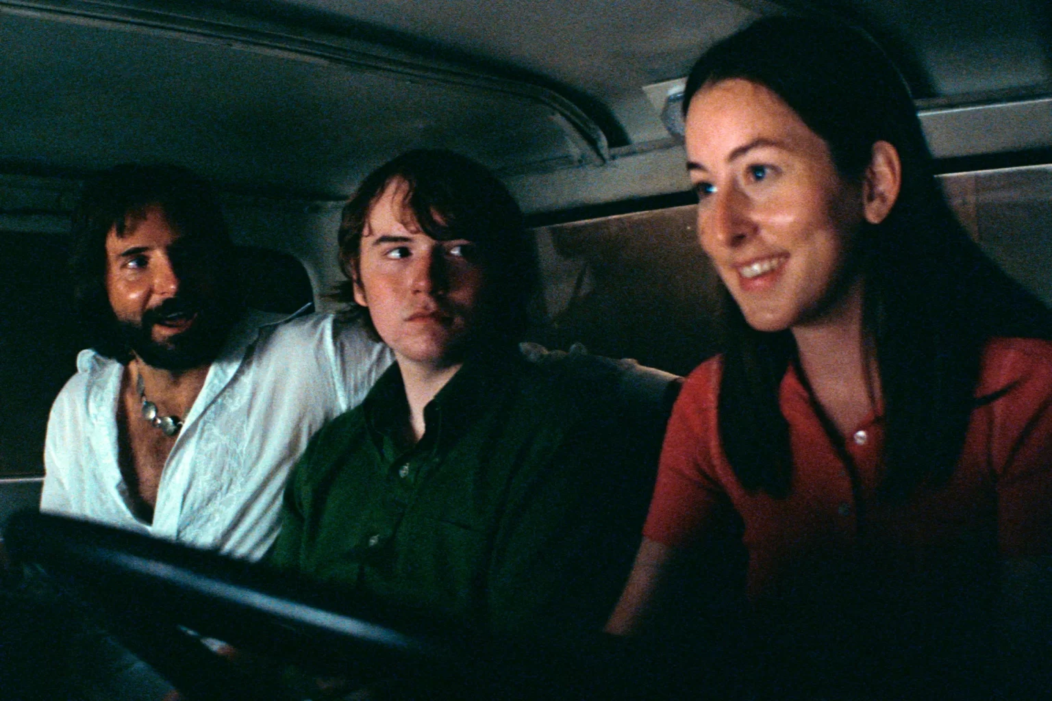 ‘Licorice Pizza’ Blu-Ray Review – Paul Thomas Anderson’s Charming Love Letter To Youthful Exuberance