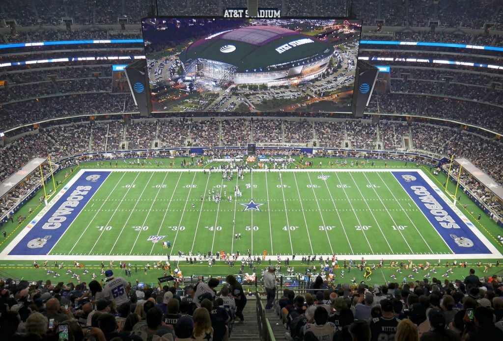 5 Teams With The Best Offense In NFL History