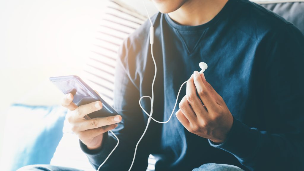 5 Fun Activities to Do Before Bed That Aren’t Scrolling On Your Phone