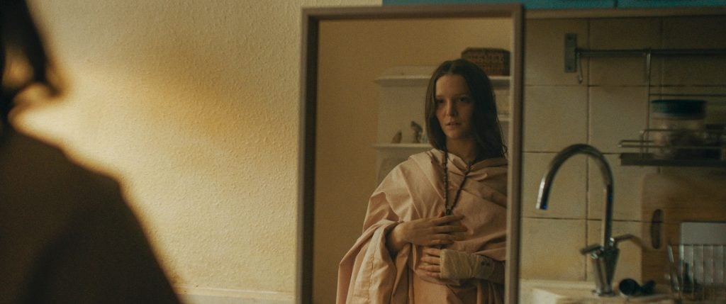 ‘Saint Maud’ Blu-Ray Review – A Horrific Look At The Fine Line Between Madness And Faith