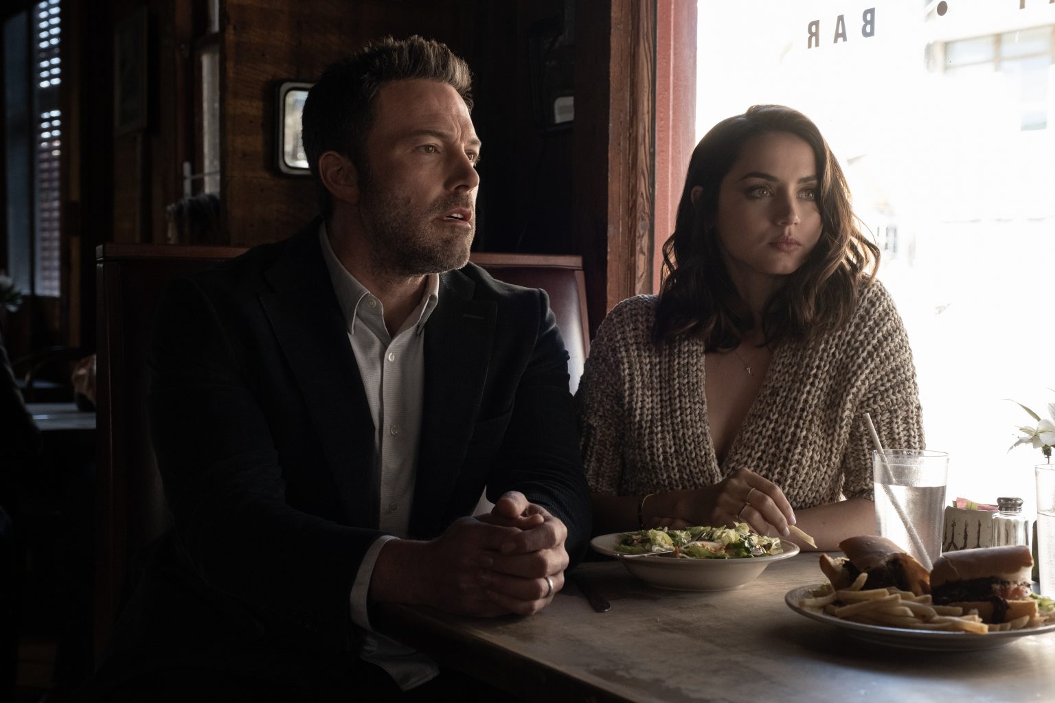 ‘Deep Water’ Review – Another Nail In The Erotic Thriller Coffin
