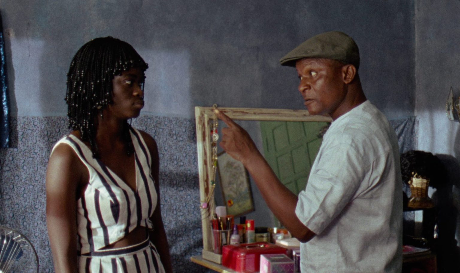 ‘Eyimofe (This Is My Desire)’ Criterion Collection Blu-Ray Review – A Heartbreaking Portrait Of The Struggle To Achieve Your Dreams ‘Eyimofe (This Is My Desire)’ Criterion Collection Blu-Ray Review – A Heartbreaking Portrait Of The Struggle To Achieve Your Dreams