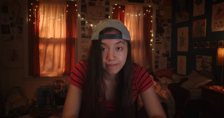 ‘Inbetween Girl’ Review – Teen Drama Utilizes Familiar Tropes And Subverts Them