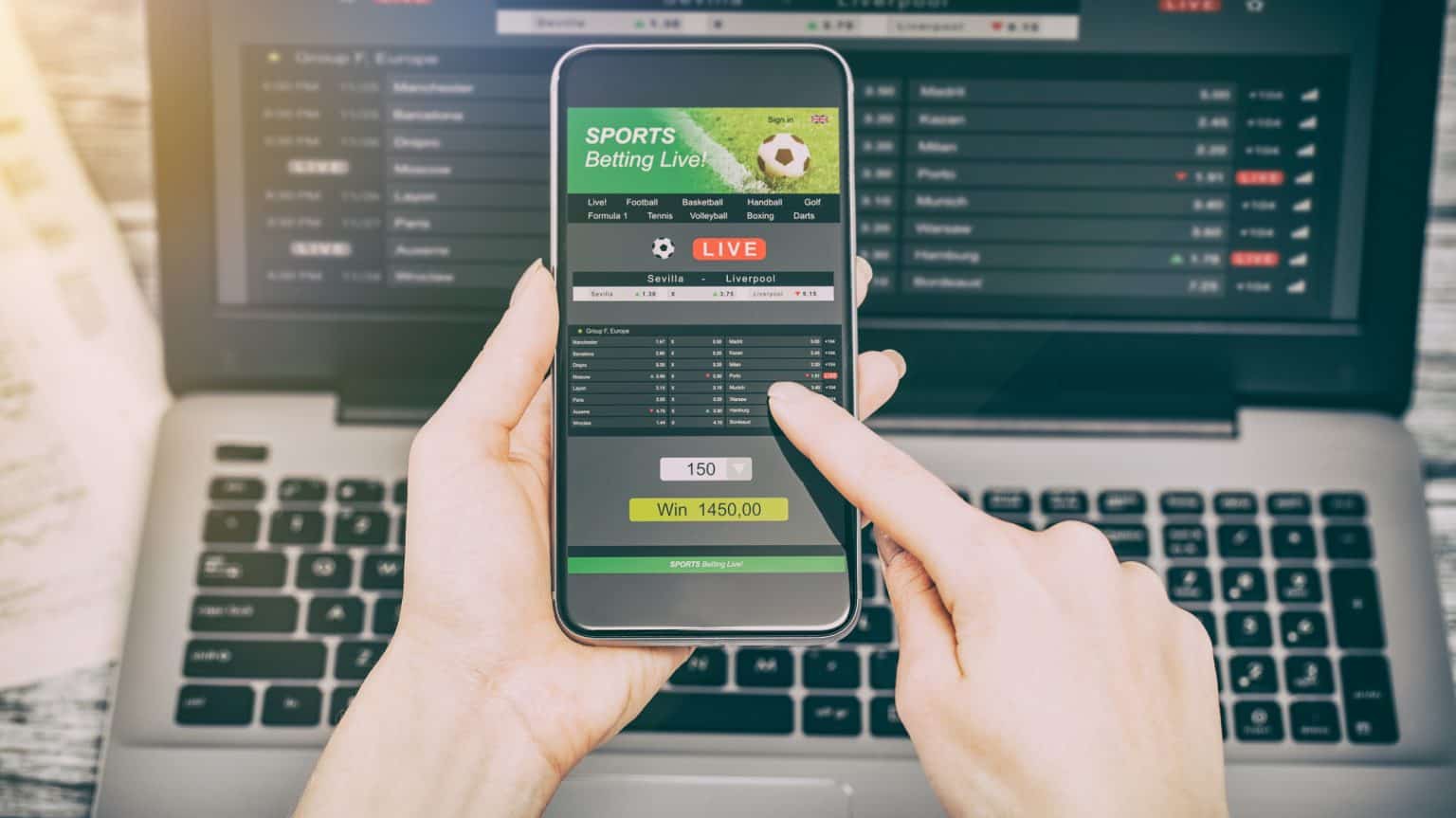 Revolutionizing Entertainment: How Mobile Tech Is Transforming Sports Betting And Geek Culture