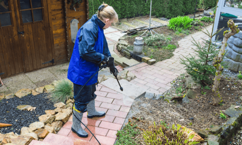 How Much Does Pressure Cleaning Software Cost?