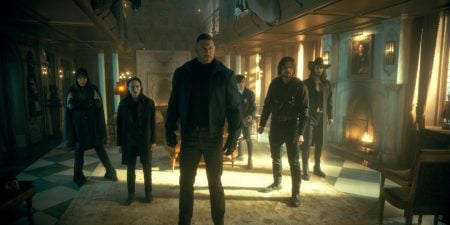 Netflix Geeked Week: The Cast of “The Umbrella Academy” Teases Season 3 and Shares Some New Clips
