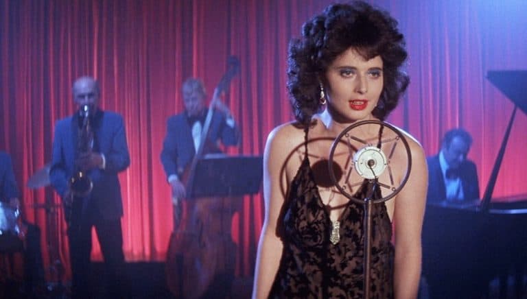 ‘Blue Velvet’ (1986) Is The Perfect July 4th Movie