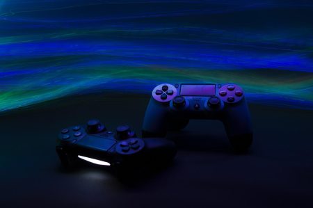 How To Make Playing In A Gaming Room A Unique Group Experience