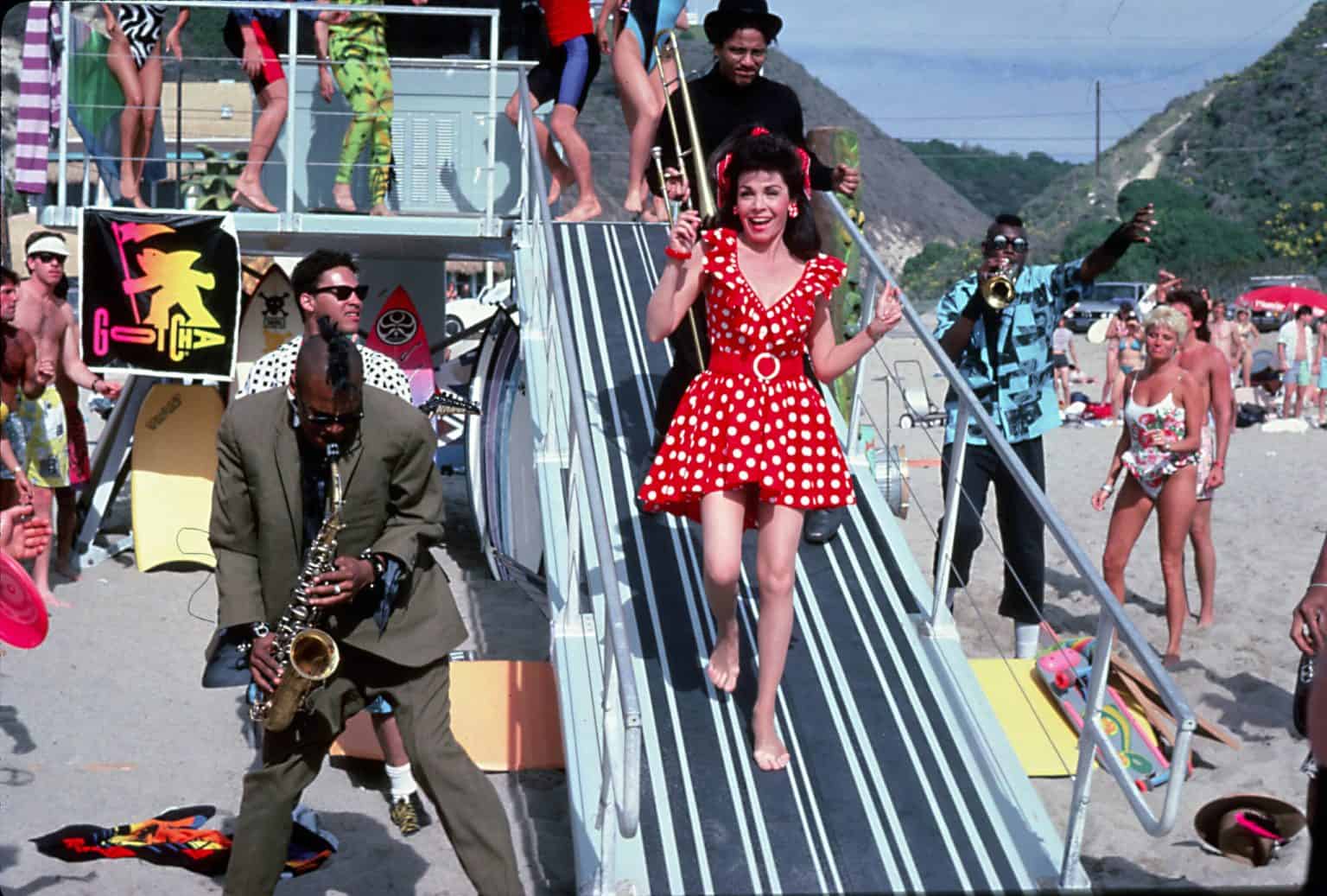 Paramount Presents ‘Back To The Beach’ Blu-Ray Review – Vibrant Parody Delivers Fun And Sun Paramount Presents ‘Back To The Beach’ Blu-Ray Review – Vibrant Parody Delivers Fun And Sun