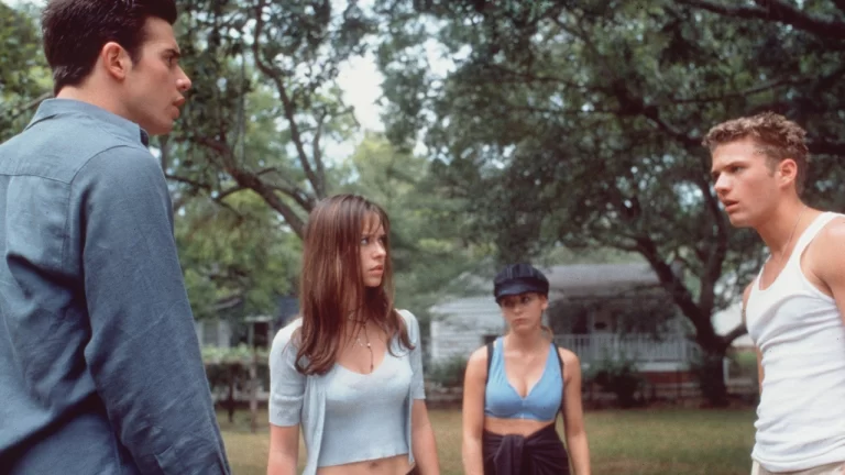 ‘I Know What You Did Last Summer’ 4K UHD Blu-Ray Review – Classic ’90s Slasher Is Cheesy Teenage Fun