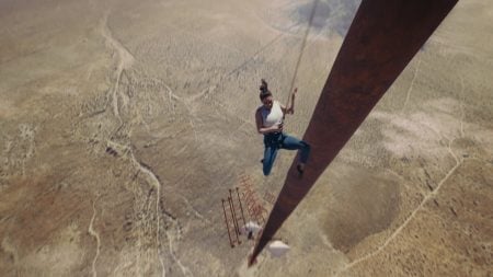 ‘Fall’ Review – A Vertigo-Inducing Adrenaline Rush