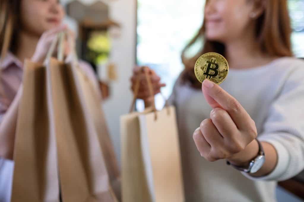 10 Companies That Accept Bitcoin As Payment