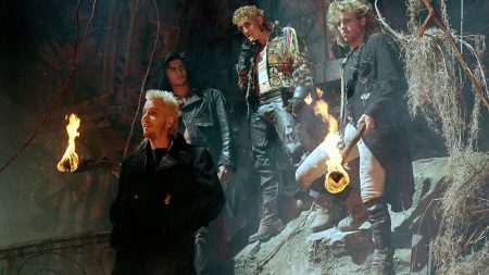 Warner Bros. Sets September Release Date For 4K UHD Blu-Ray Debut Of ‘The Lost Boys’