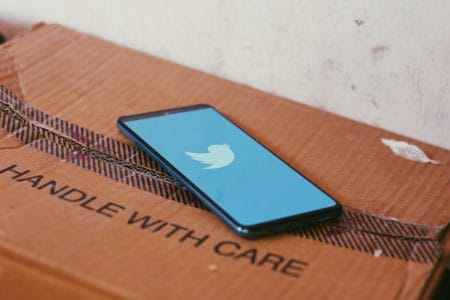 Yes, You Can Sell Your Old Tech For Cash! Here’s How To Do It