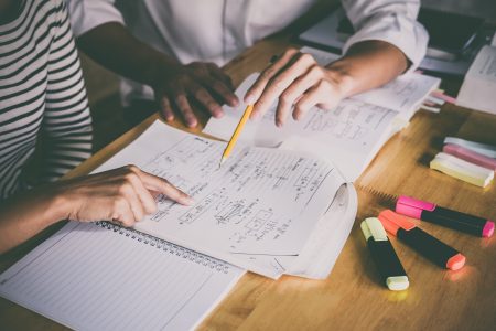 Is It Easier to Learn Maths With An Online Or In-Person Tutor?